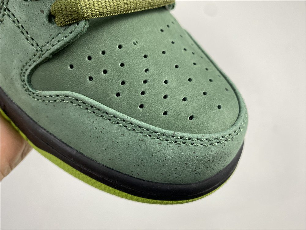 Nike SB Dunk Low x Concepts BV1310-337